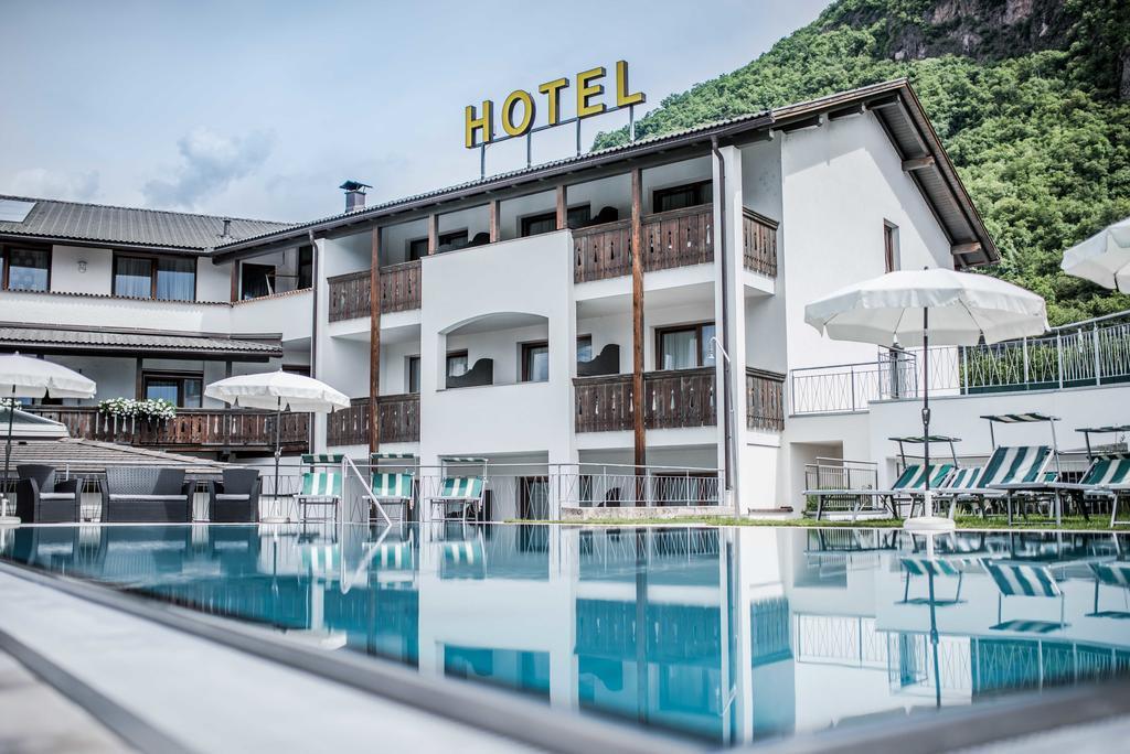 Hotel Foerstlerhof Postal / Burgstall ภายนอก รูปภาพ